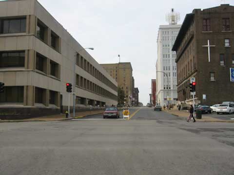 Looking West from 14th & Locust. This signalized intersection still doesn't have crosswalk markings. Click image to see recent post on crosswalks. 