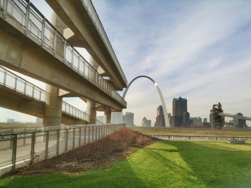 One of my best photos at Malcolm W. Martin Memorial Park was taken at 12:51pm on December 10, 2010. The overlook, left, gives you great views across the Mississippi River. 