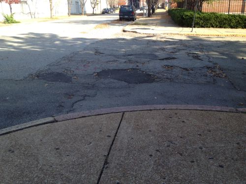 19thlocustcurb