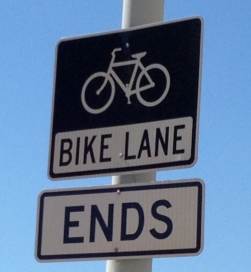 ABOVE: Sign posted on westbound Lafayette Ave just before Jefferson Ave.