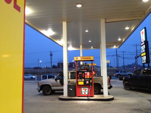 ABOVE: Three of the 6-8 pumps at this 7-11 were ethanol-free 