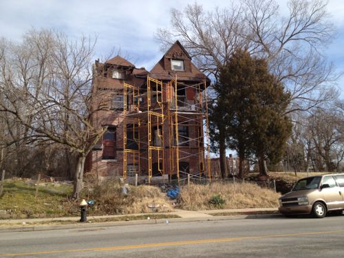 ABOVE: Surprised to see this building still standing, even more surprised to see the front being tuck pointed. 