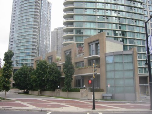 ABOVE: The Coal Harbor area of Vancouver in 2003