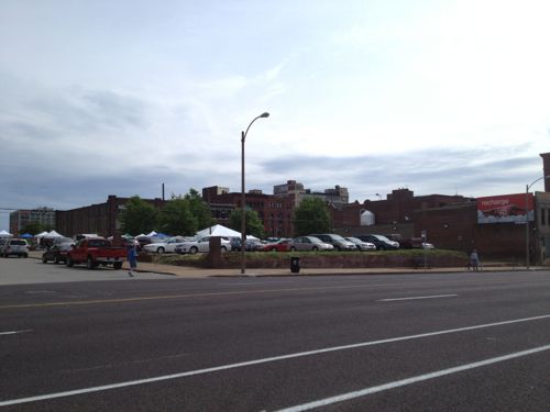 The State of Missouri owns the vacant land at 22nd, part of the 22nd Parkway right-of-way. 