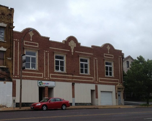 This 1925 building at 2831 Olive would look even better with a new glass storefront....and a rooftop restaurant 