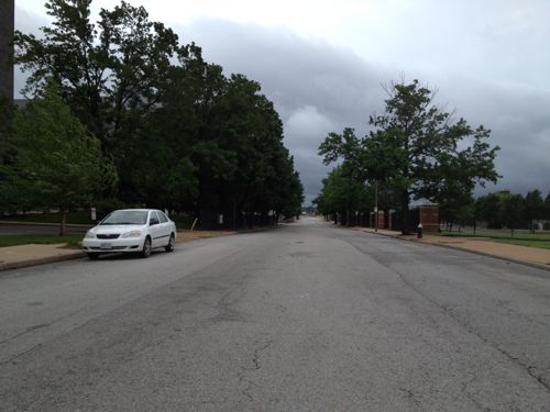 Ewing Ave looking south toward Market. Wells Fargo Advisors on the left, Sigma-Aldrich on the right. This street should be lined with storefronts catering to employees of both, as well as students at Harris-Stowe. 