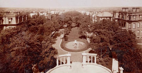 Bird's eye view looking over Vandeventer Place from Grand Avenue. Photograph by unknown, ca. 1902 Missouri History Museum Archives.