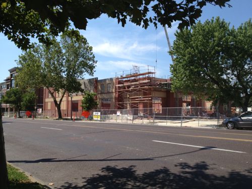 Immediately to the east a new CVS is under construction.