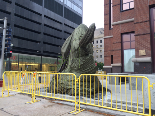 By October 17 the sculpture was in place but still under wraps