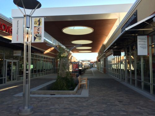 Two New Outlet Malls In Chesterfield Valley: Prestige Vs. Premium – UrbanReview | ST LOUIS