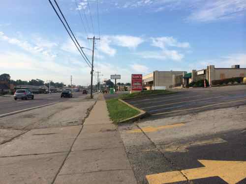 The West side of W. Florissant is very similar to the East. lots and lots of paving