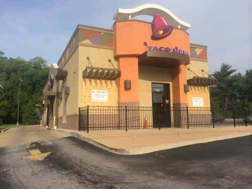 Like the McDonald's in Part 1, this Taco Bell fails to have the required ADA access route from the public sidewalk. This was built in 2007. 