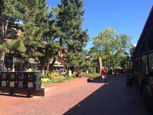 Boulder's Pearl Street Mall