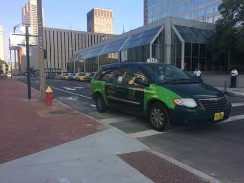 And finally a taxi that sat in the bike lane through 2 cycles of traffic lights before turning left onto NB 4th