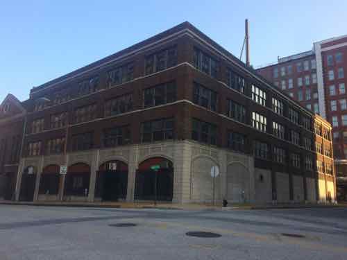 The facades facing Locust & 17th have double-hung windows on the upper floors, the North facade has steel factory/warehouse windows. 