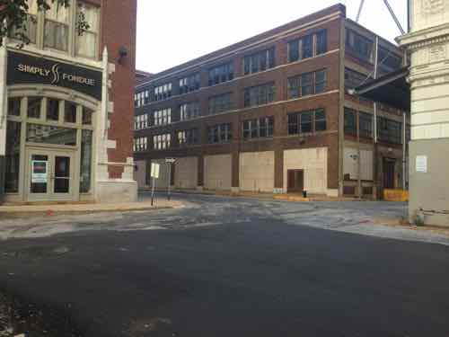 This view looks at the intersection of St. Charles (1-way WB) and 17th toward Locust (2-way)