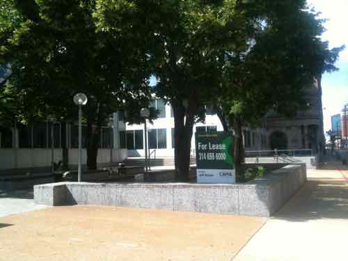 A view of the East side plaza from 4th & Chestnut, June 2010