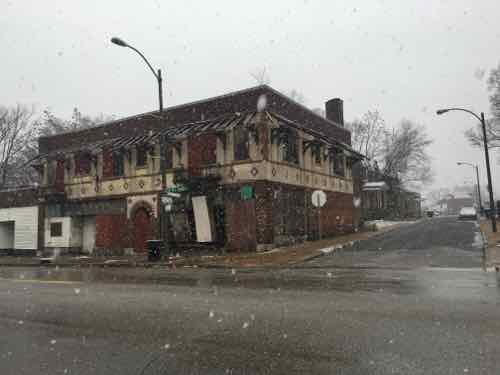 Another building I didn't think would survive is still here is one of my favorites. Located just East of Goodfellow. 