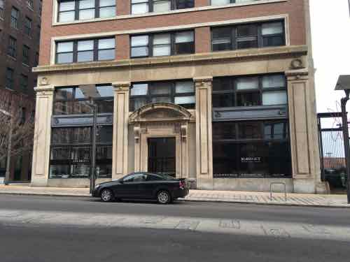 Both storefronts at 1619 Washington Ave are salons.