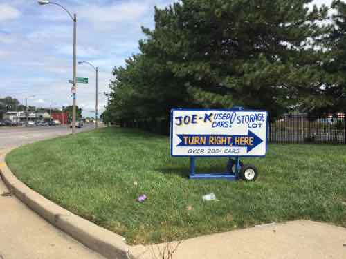 Starting at Ecoff Ave on the West edge of St. Louis Marketplace, you can see the curb ramp in the lower right corner but it leads to grass not sidewalk 