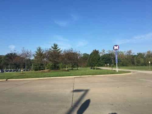 A more direct look at the likely spot where the building whirl be built. Other than the parking lots, this is the largest land owned by Metro at this station. 