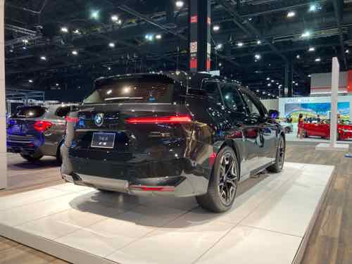 BMW x1 BEV crossover